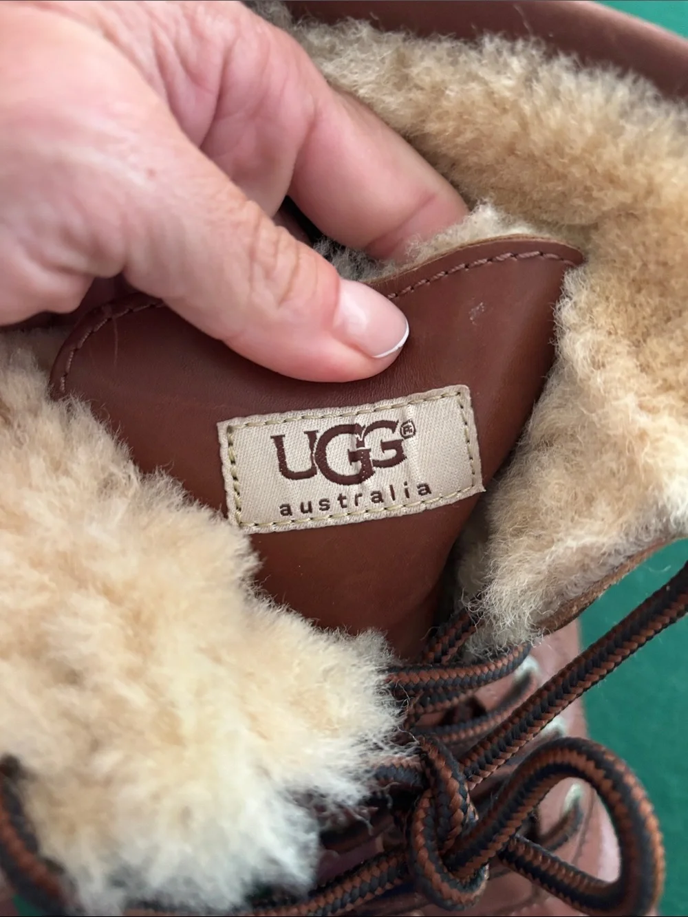 UGG Mens Butte Worchester Brown Leather Waterproof Vibram Boots Size 11